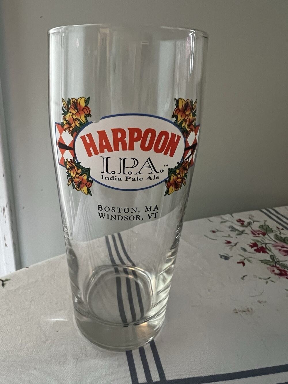 Harpoon India Pale Ale IPA Beer Pint Glass Boston, MA /Windsor, VT Brewery 0,5L
